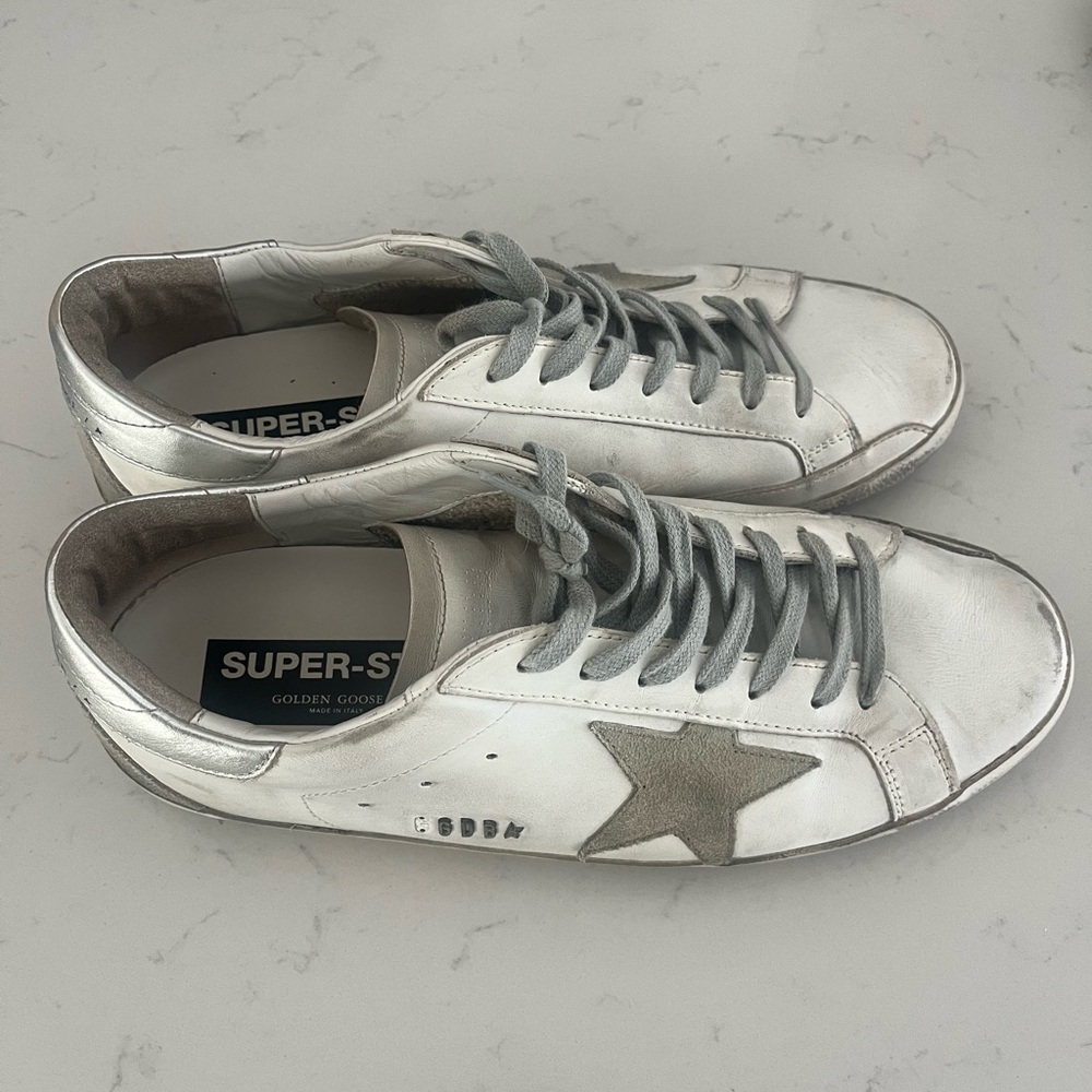 Golden Goose Men's Sneakers in White and Gray